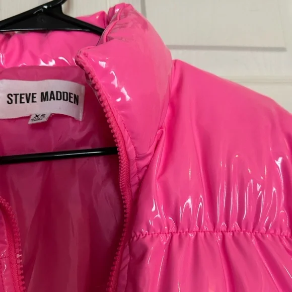 NWOT Steve Madden Women XS Puffer Jacket HOT PINK - Picture 8 of 10